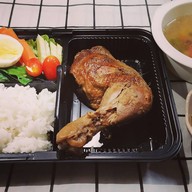 ไก่อบ สลัดสุดติ่ง รสเด็ด(ครัวต้นปอ)