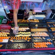 ฮิปสเตอร์สเต๊ก ศูนย์อาหารอิ่มพุง ตลาดเจ้าพระยา -