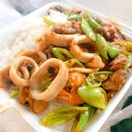 ป้ากุ๊กอาหารตามสั่ง พึ่งมี22