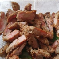 หมูสามตั๋ว