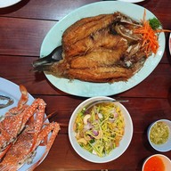 เมนูของร้าน จั๊กจั่นซีฟู้ด