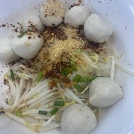 เมนูของร้าน ไฮเช็งก๋วยเตี๋ยวลูกชิ้นปลา พระยาสุเรนทร์(รามอินทรา109)