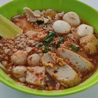 ก๋วยเตี๋ยวต้มยำร้านมะลิหอม