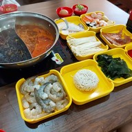 เมนูของร้าน ลงหม้อสุกี้ ลำลูกกา