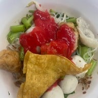 เมนูของร้าน ไฮเช็งก๋วยเตี๋ยวลูกชิ้นปลา พระยาสุเรนทร์(รามอินทรา109)