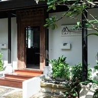 หน้าร้าน Mountain cafe’Ranong