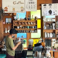 A Little Craft Cafe แม่สอด
