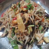 เมนูของร้าน ไทยอีสานยำแซ่บ