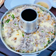 เมนูของร้าน ริมผา ลาภิน