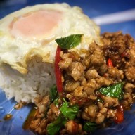 ร้านตัวดำ เชฟทรงโจร รัตนาธิเบศร์