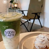 SOON CAFE - ซูน คาเฟ่ กาแฟสด & เค้ก & ครัวซองท์