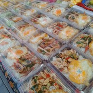 ร้านสลัดตังค์มา