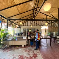 ข้าวหมูทอด ตั้ง ตัว ฮะ เพชรเกษม77