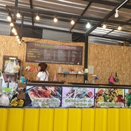 บรรยากาศ ไก่ย่างวงษ์วาณิชศรีราชา ศรีราชา