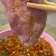 หมูกระทะน้องม่อน ชลบุรี