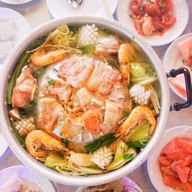 หมูกระทะน้องม่อน ชลบุรี