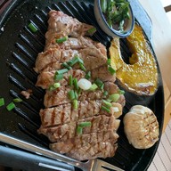 เมนูของร้าน Chow Barn restaurant