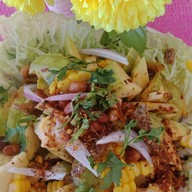 เจ้วิไล น้ำจิ้มพิสดาร ยำแหนม&หม่าล่า -