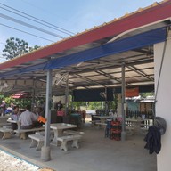 บรรยากาศ มาลัย ไก่ย่างวิเชียรบุรี (คลอง6)