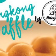 Hong Kong Waffle By MuayLuigi บาย หมวย ลุยจิ