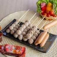 เมนูของร้าน ลูกชิ้นทิพย์ โรบินสันสมุทรปราการ