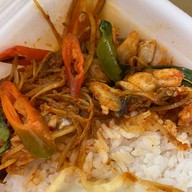 เจ๊เพ็ญ อาหารตามสั่ง ปราณบุรี