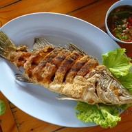 เมนูของร้าน ครัวป้าแมว ชะอำ