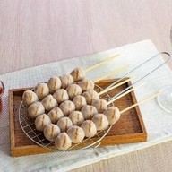 เมนูของร้าน ลูกชิ้นทิพย์ โรบินสันสมุทรปราการ