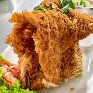 ครัวมุงจาก(เพิงมุงจาก) อาหารตามสั่งและอื่นๆ