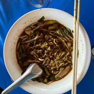 เมนูของร้าน ก๋วยเตี๋ยว ไก่มะระ ตองอู ก๋วยเตี๋ยว ไก่มะระ สะแกงาม