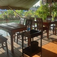 บรรยากาศ ปัญฑารีย์ รสแซ่บ คลองท่อม