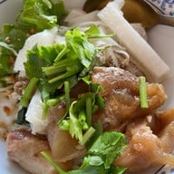 เมนูของร้าน ก๋วยเตี๋ยวเนื้อคู่