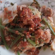 เมนูของร้าน เจียงลูกชิ้นปลา ปตท. แพรกษา