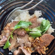 เมนูของร้าน ก๋วยเตี๋ยวเนื้อคู่