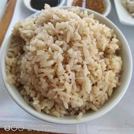 เจ๊นุชข้าวมันไก่