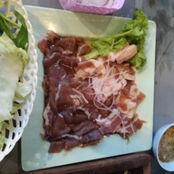 เมนูของร้าน ลุงหนั่น หมูกระทะ 2