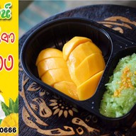 คั่วไก่-สุกี้ & นพรัตน์ ข้าวเหนียวมะม่วง พระยามนธาตุ แยก17
