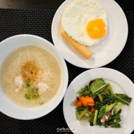 โรงแรมครอสทูไวบ์ เชียงใหม่ ดีเซม