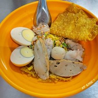 เมนูของร้าน ก๋วยเตี๋ยวดู๋ดี๋-ปลีทอดเมืองใหม่ (สาขา ถ. พระยาสัจจา)