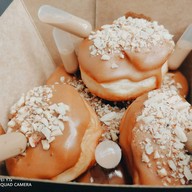เมนูของร้าน Moon Doughnuts & Drinks -