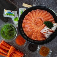 Salmon 888 เสรีไทย