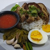เมนูของร้าน บูรพาขาหมู
