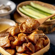 ร้านหมูกระด้ง เบคอนทอดน้ำปลา