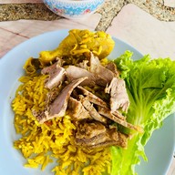 เมนูของร้าน จูรี ข้าวหมกไก่ ข้าวมันไก่(อาหารฮาลาล)