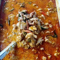ร้านโกเอียดข้าวแกงใต้ หทัยราษฎร์33