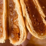 ขนมจีบเมืองตรังไส้สังขยา