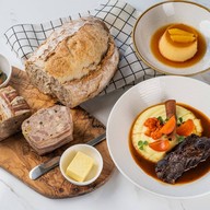 Phar-Ram IV Bistro Montien Hotel Surawong Bangkok