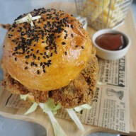 เมนูของร้าน Shuffle Cafe & Bistro