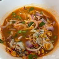 เมนูของร้าน ซ้อกล้วย ต้มยำปลาทูสด ตลาดนัดวัดบางปรง ตลาดนัดวัดบางปรง ในโดมตลาดล้อคA32จอดตรงริมรั่ววัด ตรงข้ามซีเจก็ได้