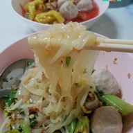 เกี๊ยวยักษ์น้ำแซ่บป้าภาซอย 7